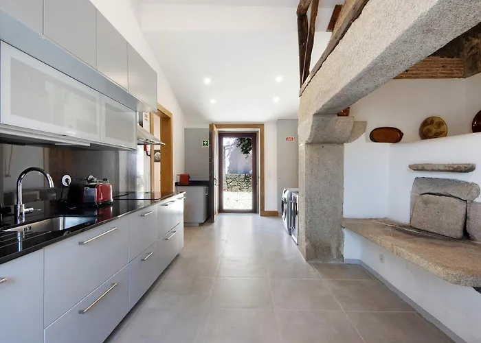 Casa Do Outeiro Willa Guilhabreu